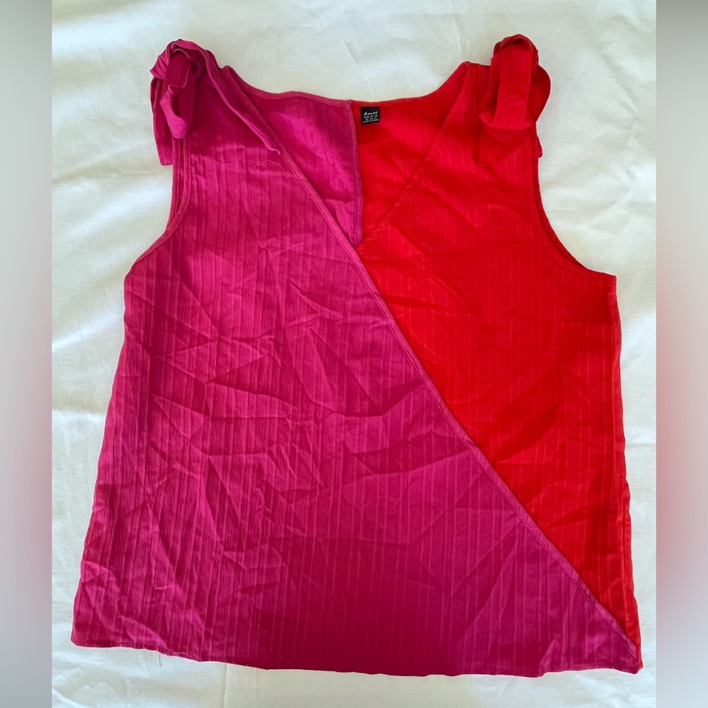 Chic Two-Tone Women's Tank Top